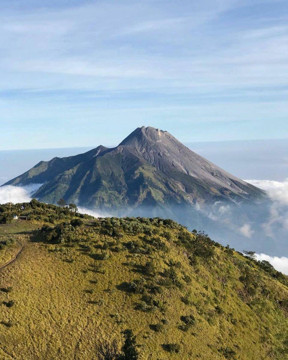 Gunung Merbabu (instagram.com/irhazzamil)