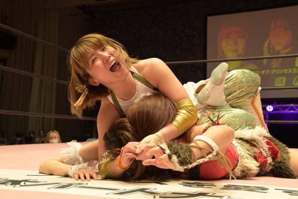 twitter.com/YukaSakazaki