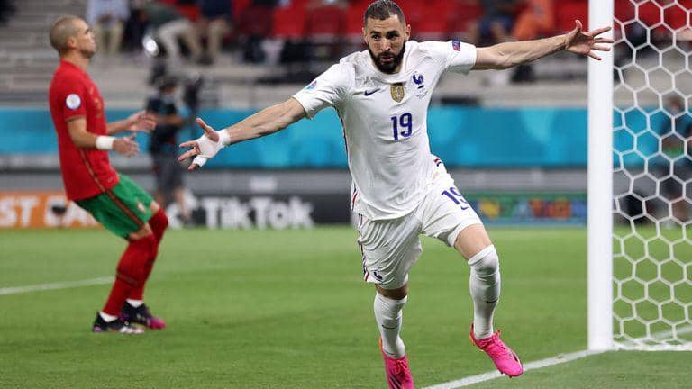Karim Benzema mencetak brace ke gawang Portugal (skysports.com)