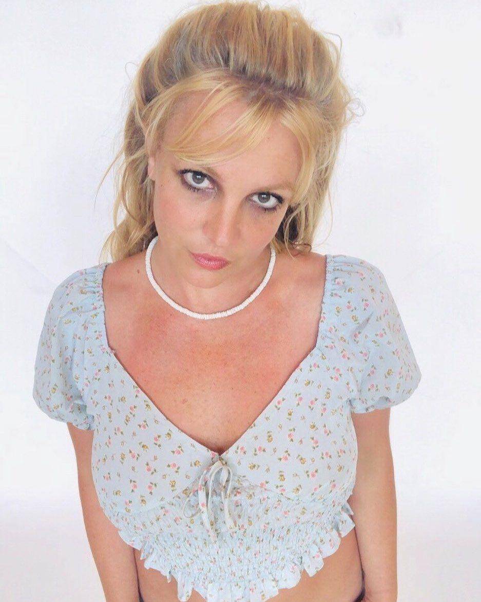 Britney Spears (instagram.com/britneyspears)