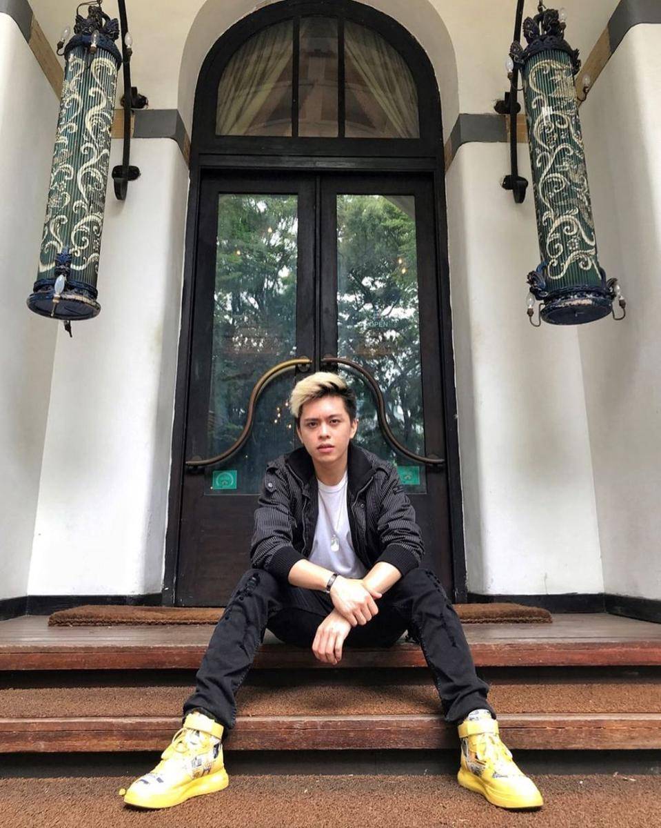 Fenly UN1TY (instagram.com/fenly_un1ty)