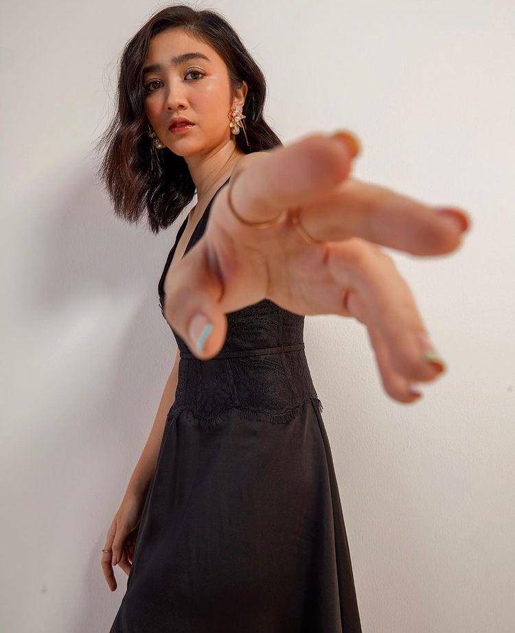 Febby (Instagram.com/febbyrastanty)