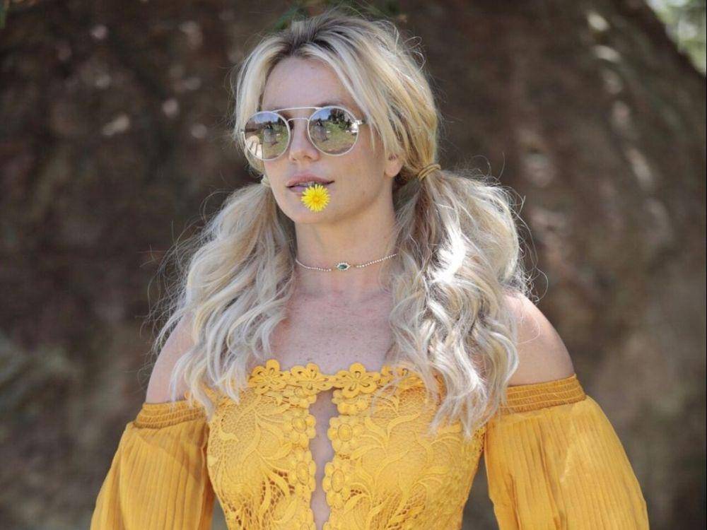 Britney Spears (instagram.com/britneyspears)