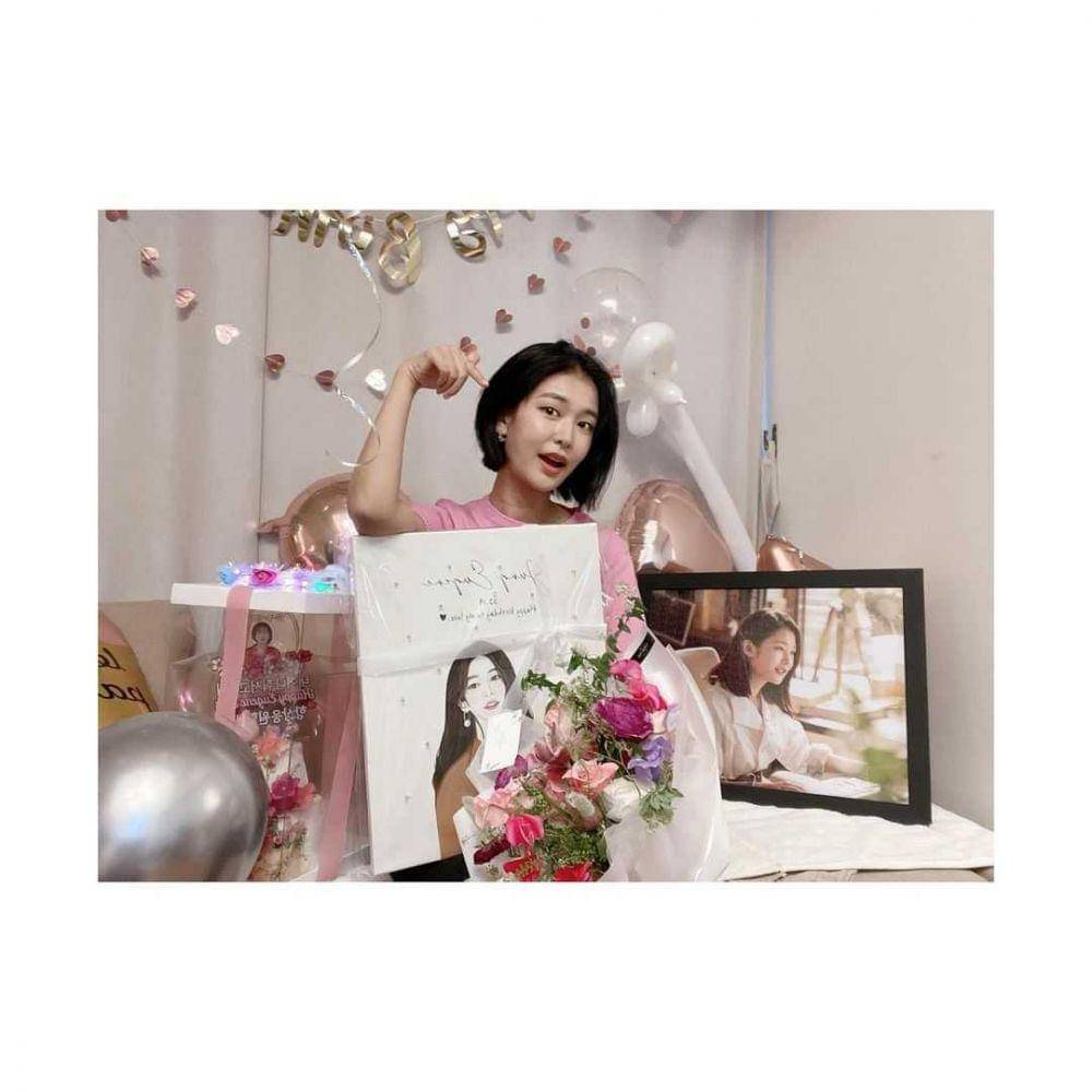 Jung Yoo Jin (instagram.com/eugene__jung)