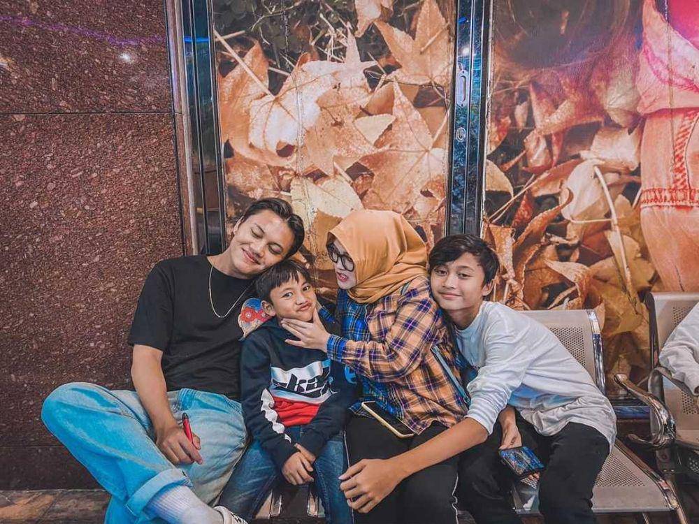 Rizky, Putri, Rizwan, Ferdi(instagram.com/rizwanfadilah.a.s)