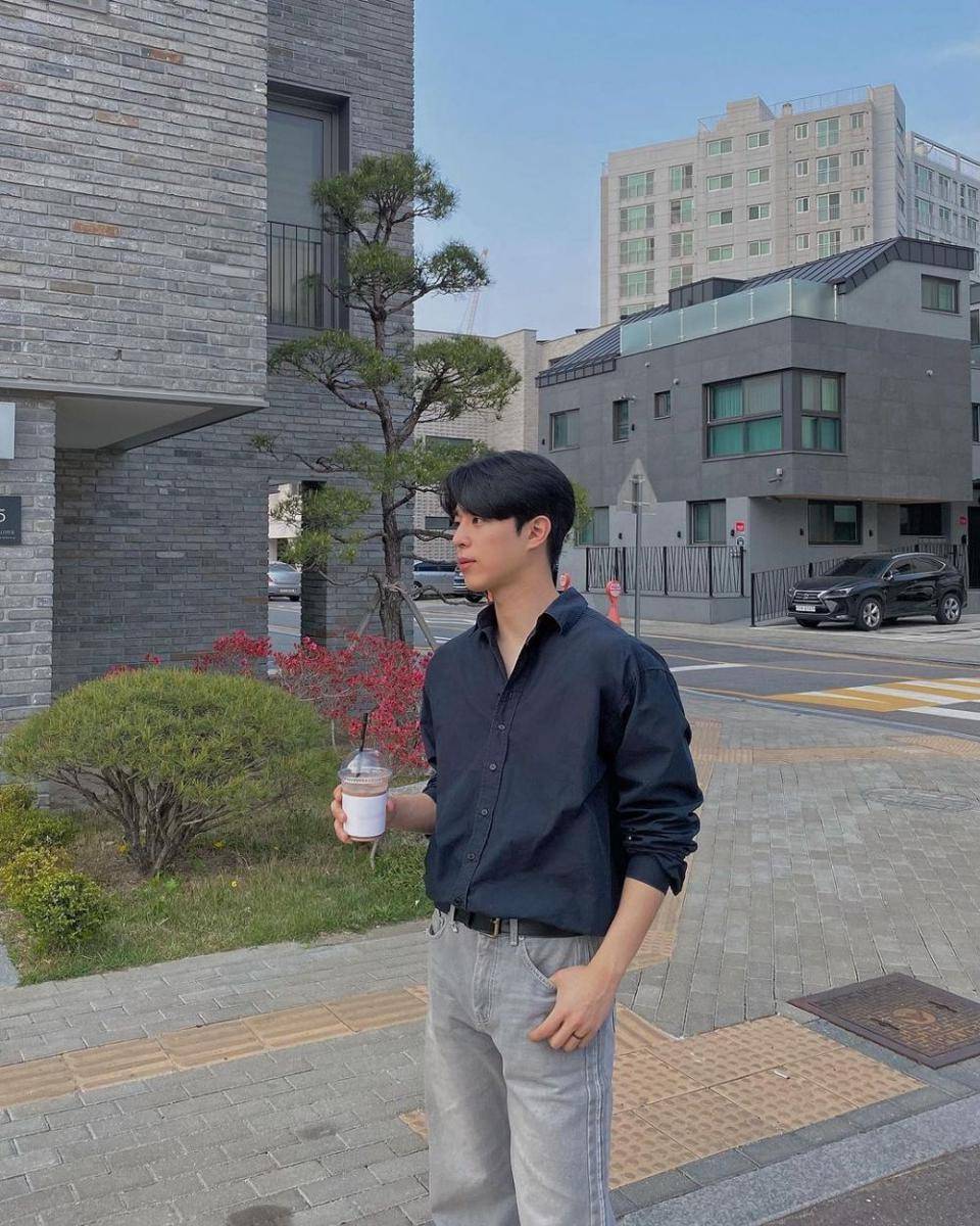 Lee Chan Hyung (instagram.com/nakktaa_)