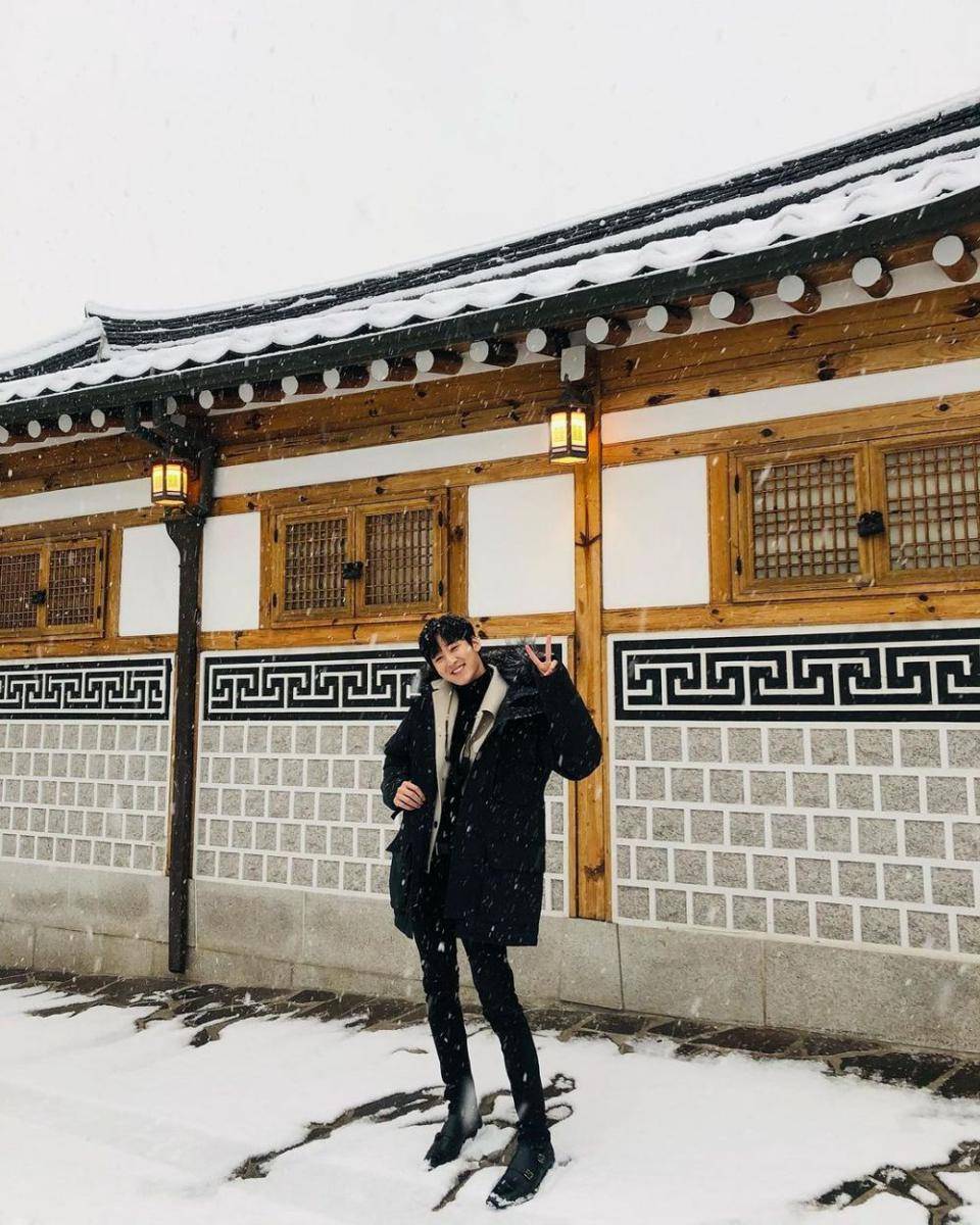 potret terbaru Kevin eks U-Kiss (instagram.com/kevinwoo_official)