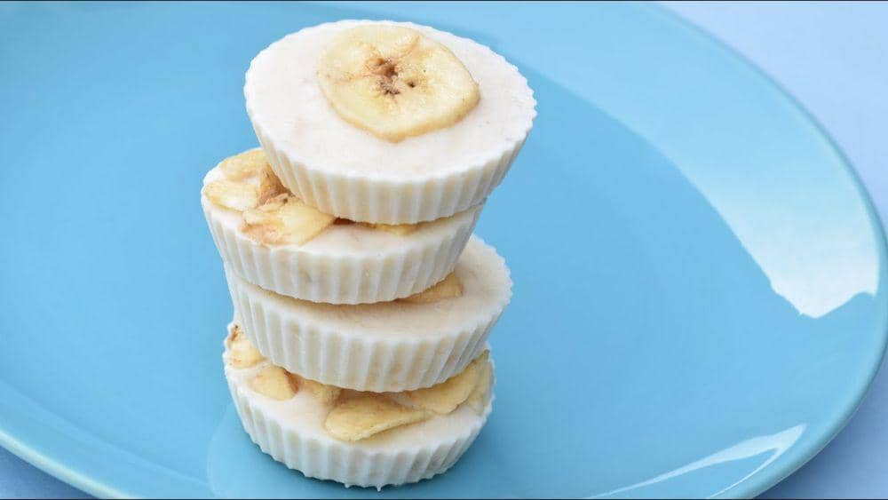 Frozen banana yogurt (eatsamazing.co.uk)