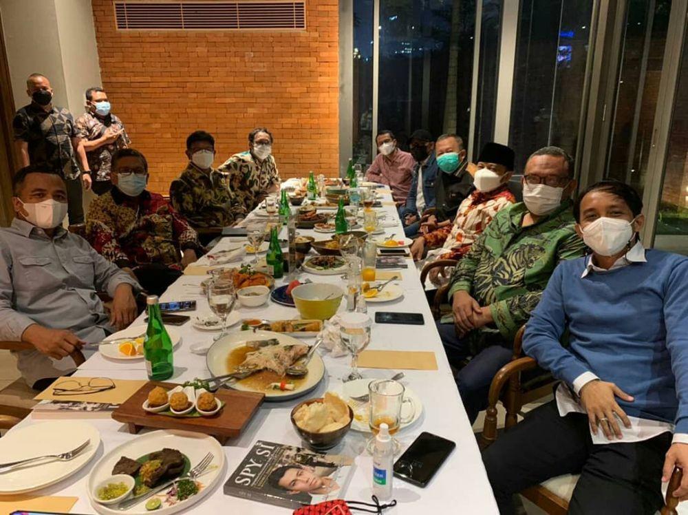 Warganet Kritik Reuni Partai Koalisi Jokowi di Tengah Lonjakan COVID