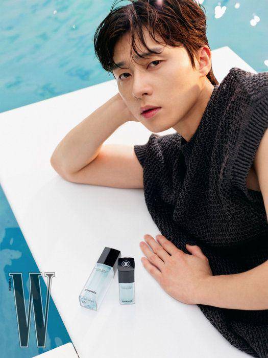 Park Seo Joon (wkorea.com)