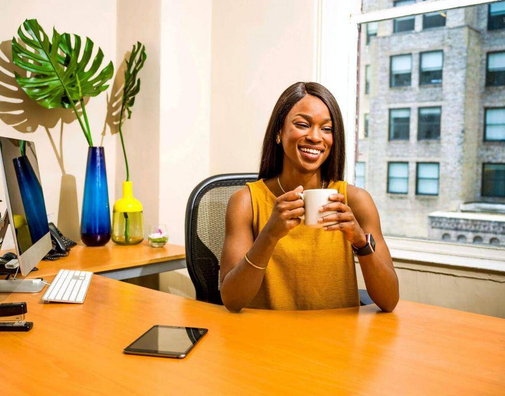 ilustrasi wanita karier (pexels.com/Jopwell)