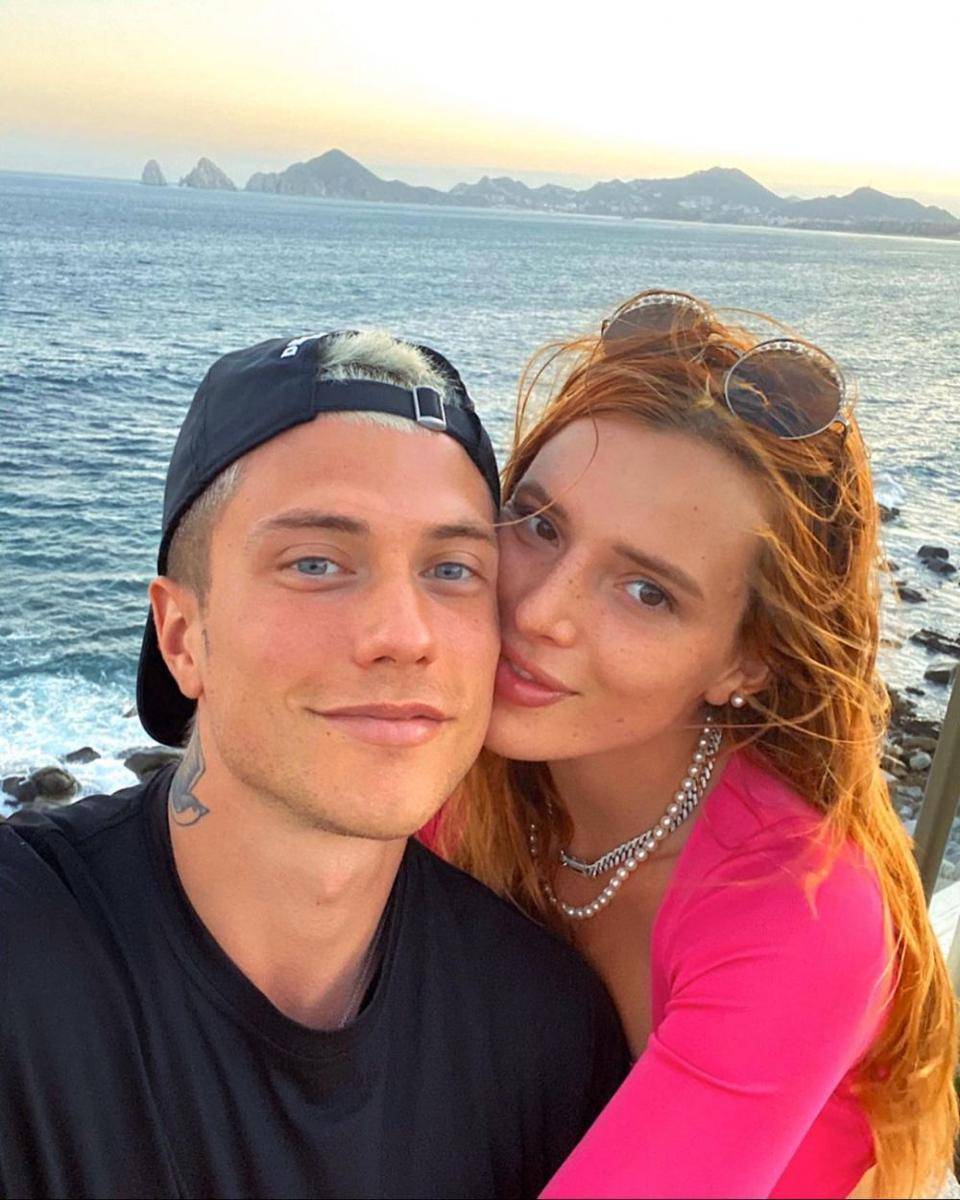 Bella Thorne dan Benjamin Mascolo (instagram.com/b3nm)
