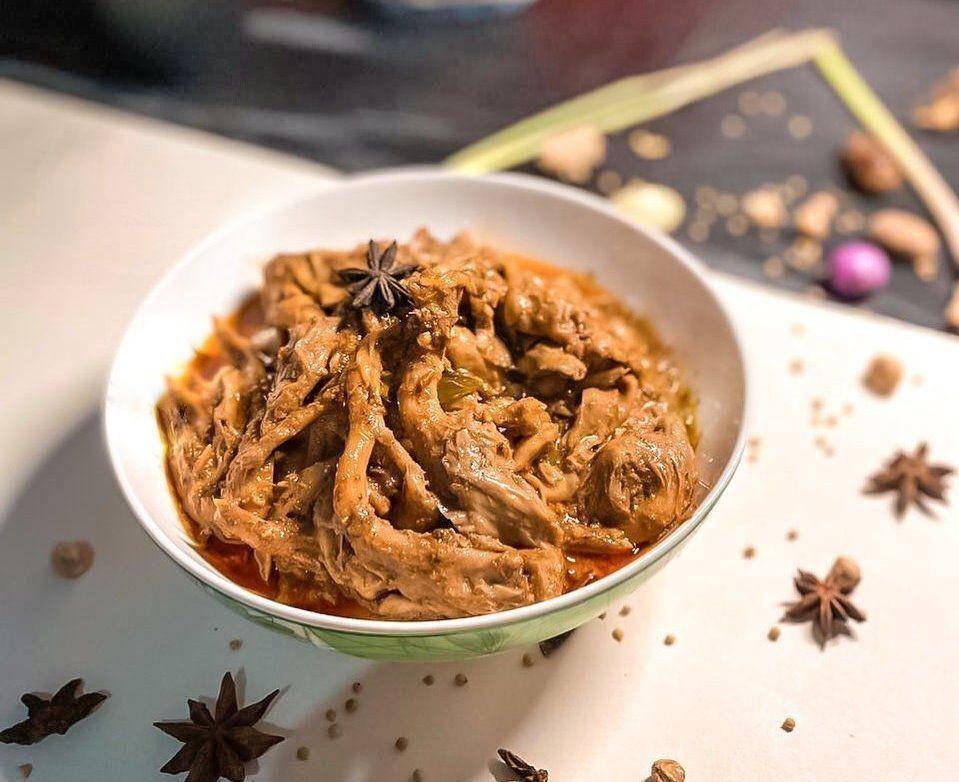 Rendang jamur (instagram.com/mamakminang)