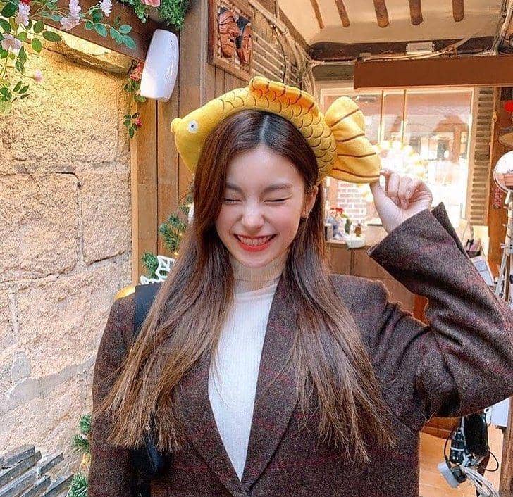 Yeji ITZY (instagram.com/hwangyeji.official)