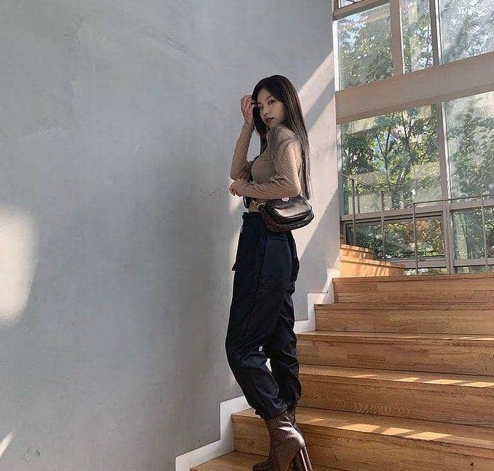 Yeji ITZY (instagram.com/hwangyeji.official)