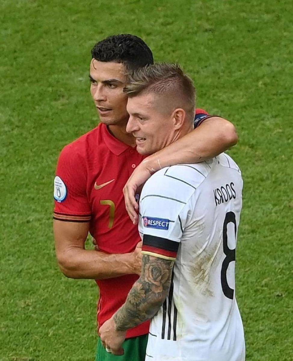 Toni Kroos dan Cristiano Ronaldo di Piala Eropa 2020 (Instagram.com/toni.kr8s)