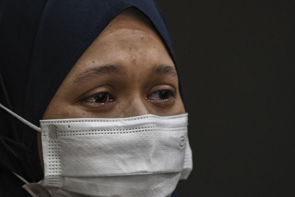 Bertumbangan, 75 Dokter di Surabaya Terpapar COVID-19