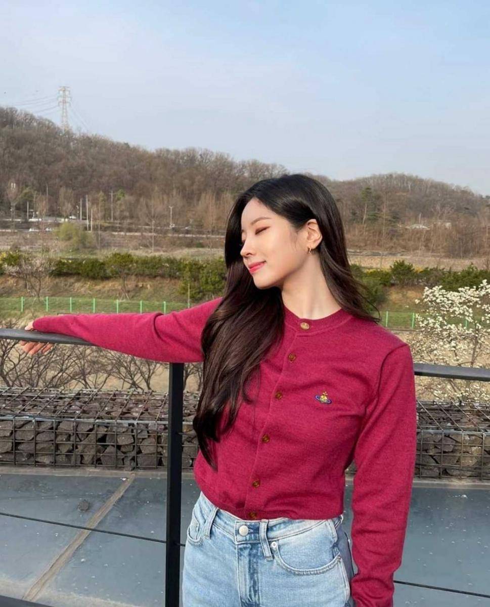 Dahyun TWICE (instagram.com/twicetagram)