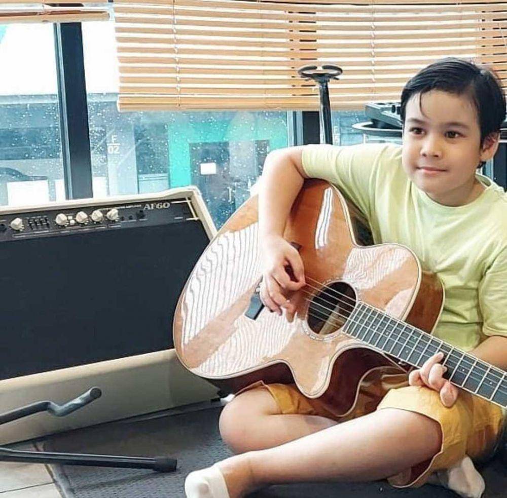 Muhammad Adhiyat (instagram.com/adhiyat7)