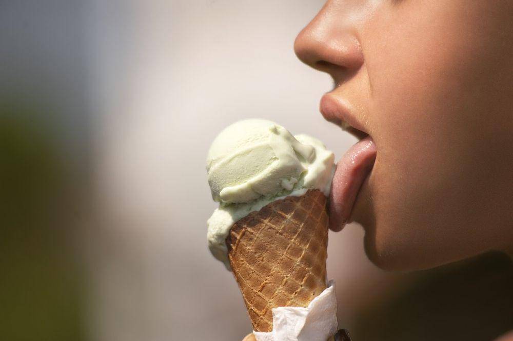 ilustrasi menjilat es krim (pixabay.com/StockSnap)