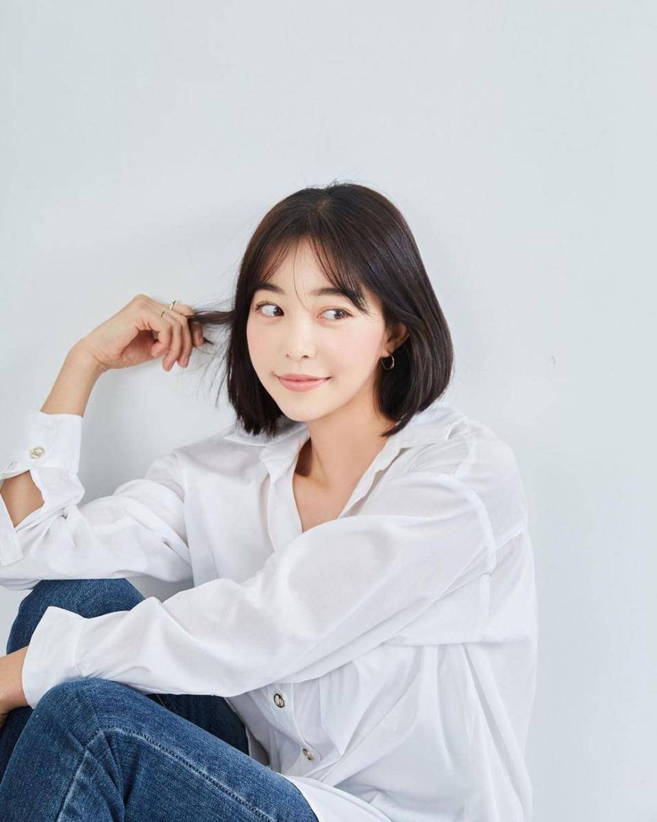 Kim Ga Eun (instagram.com/ggani8918)