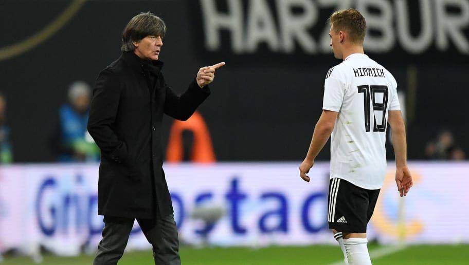 potret Joachim Löw bersama Joshua Kimmich(90min.com)
