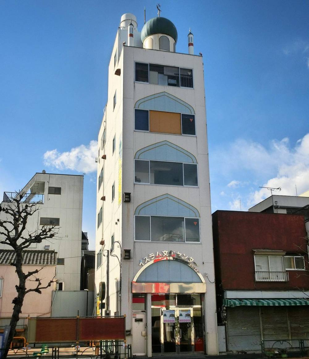 Masjid ini dikenal dengan nama lain, yaitu Masjid Asakusa. (instagram.com/jodiye)
