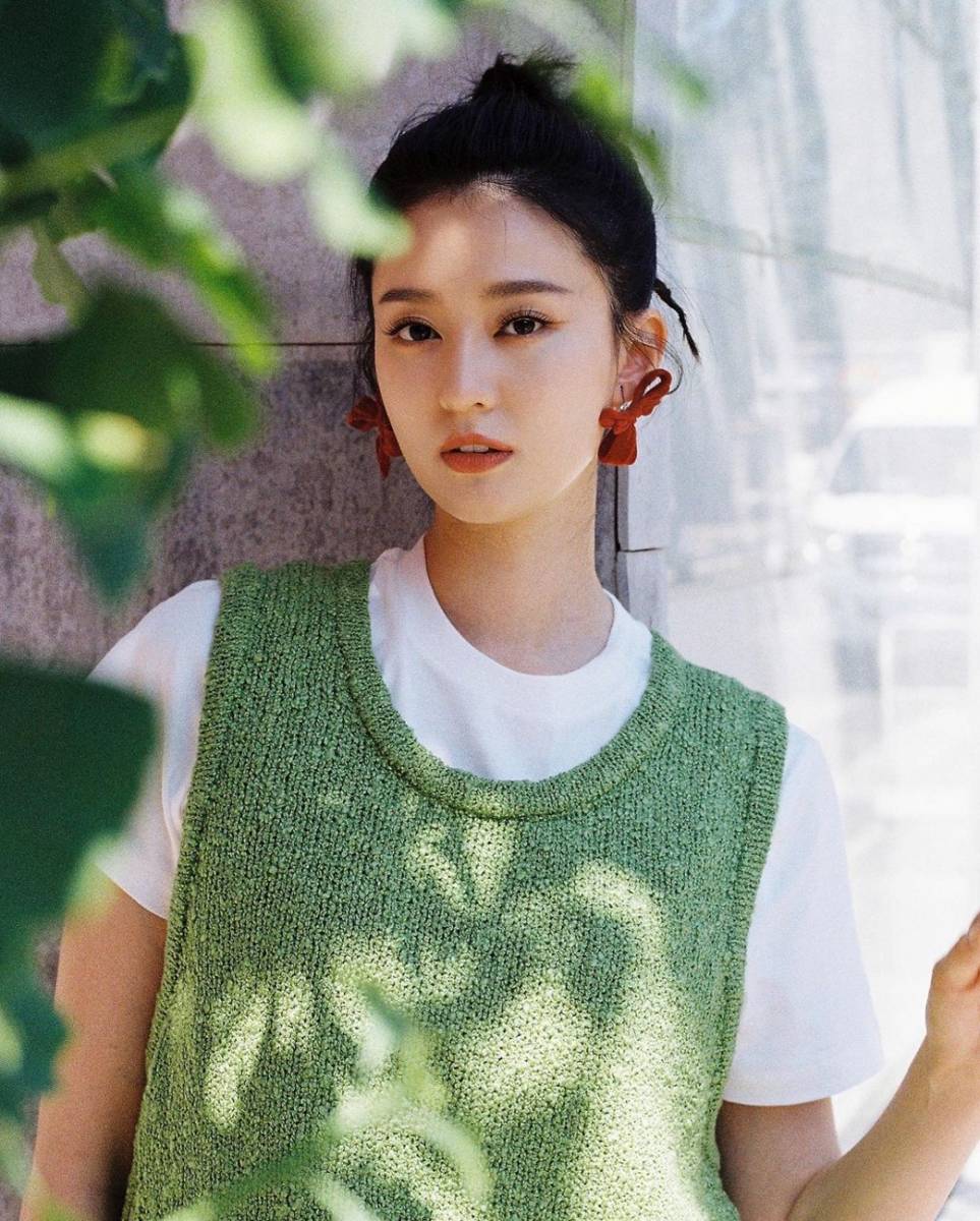 Bridgette Qiao (instagram.com/qiaoxinbridgette)
