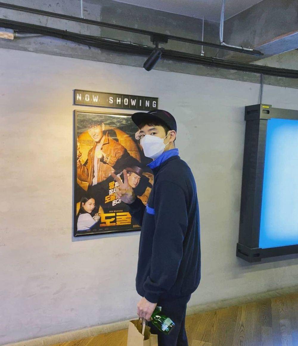 Lee Je Hoon (instagram.com/leejehoon_official)