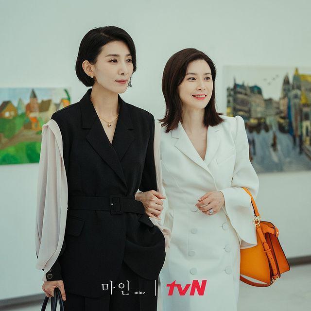 9 Momen Kompak Menantu Idaman Hyowon Group di KDrama Mine, Badass!
