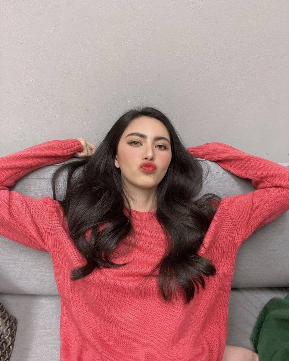 Davika Hoorne (instagram.com/davikah)