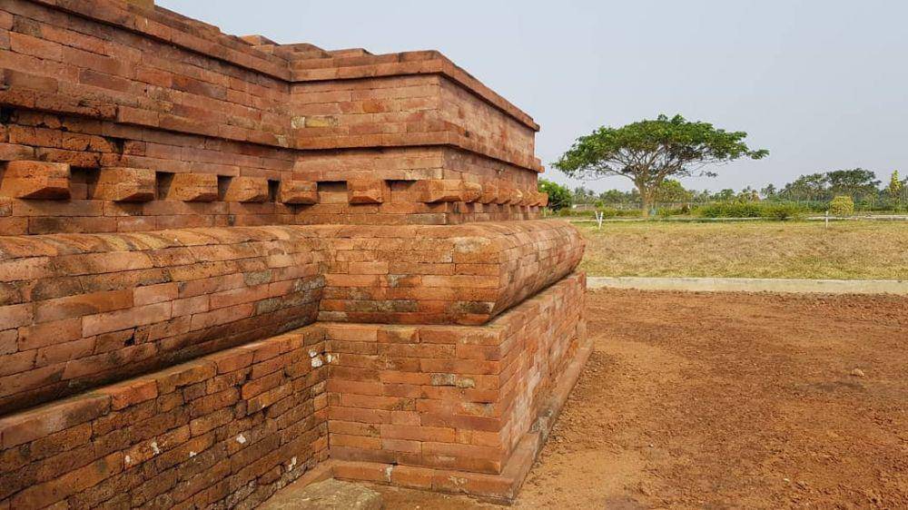 Susunan batu bata yang kokoh di Candi Batujaya (instagram.com/herusuhermanlim)