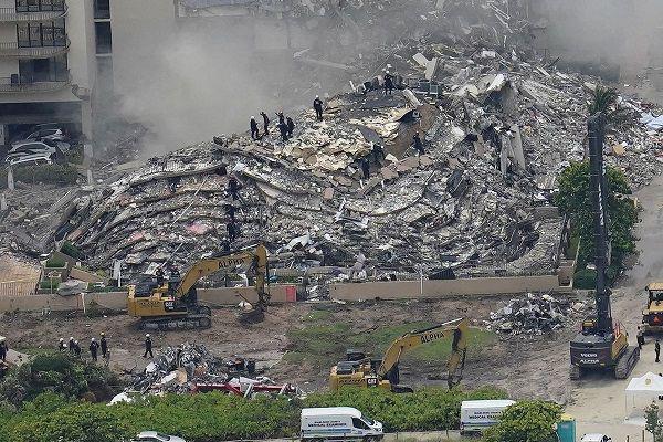 Apartemen Runtuh di Florida, 5 Orang Tewas