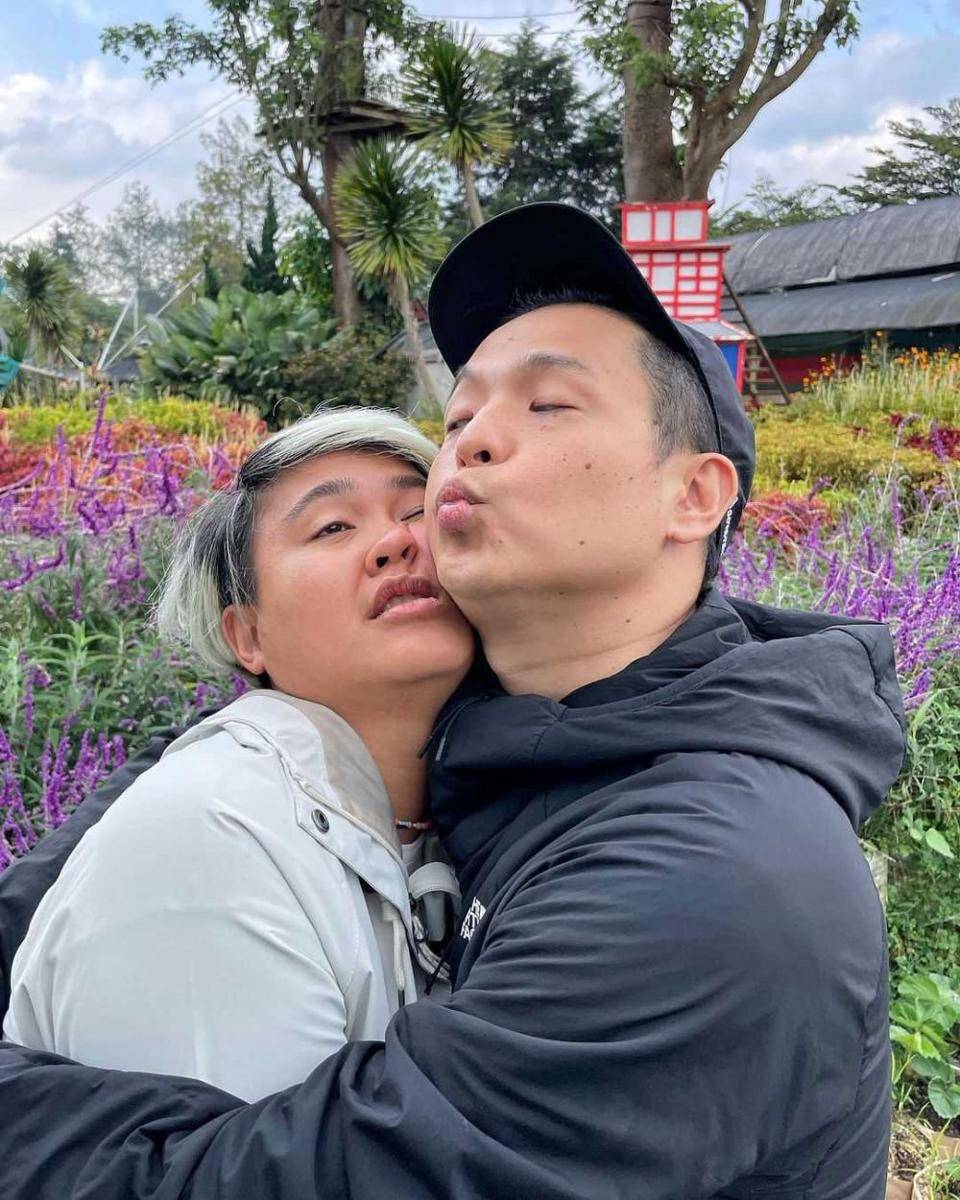 potret kocak keluarga Ernest (instagram.com/ernestprakasa)