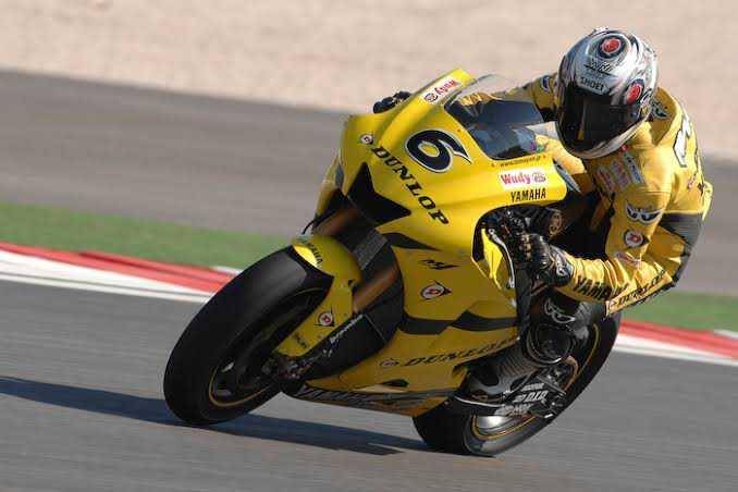 Makoto Tamada (global.yamaha-motor.com)