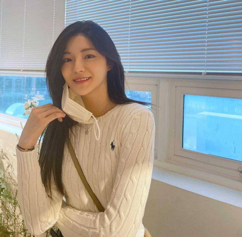 Han Chae Kyung (instagram.com/sweetchaekyung)