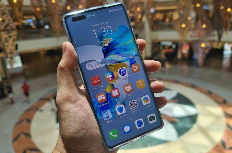 Huawei Mate 40 Pro+ (consumer.huawei.com)