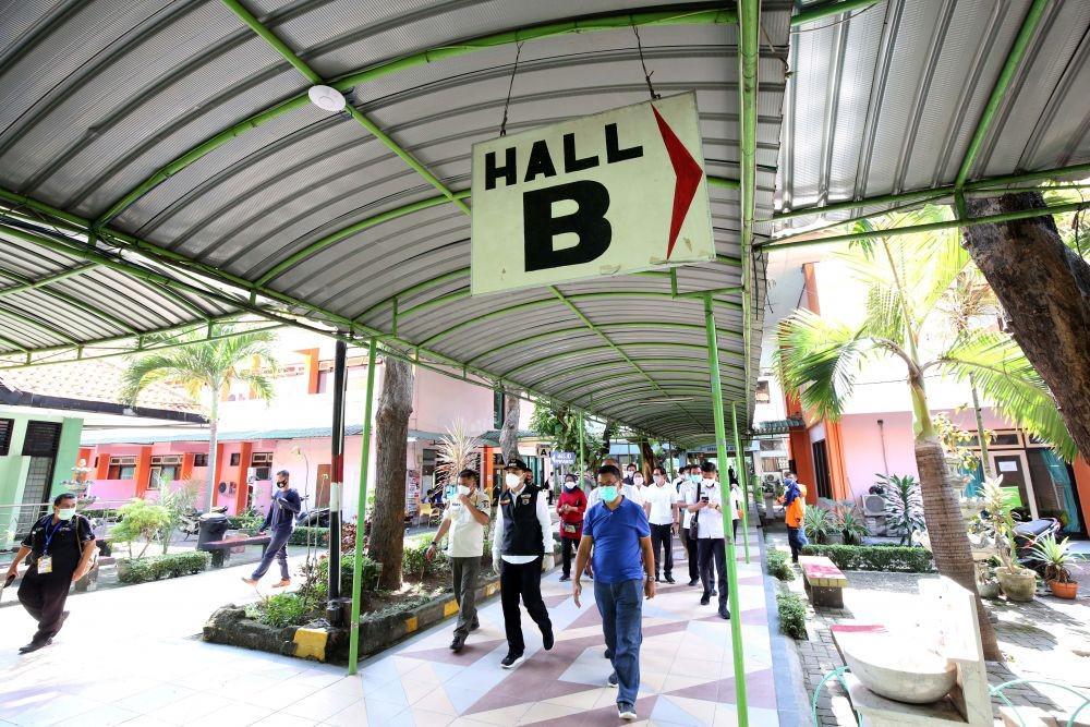 Pemkot Surabaya Tambah 2 Gedung Isolasi di Hotel Asrama Haji