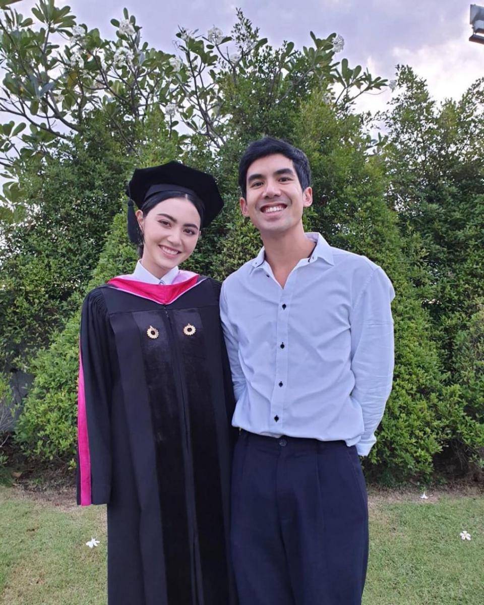 Davika Hoorne dan Chantavit Dhanasevi (instagram.com/davikah)