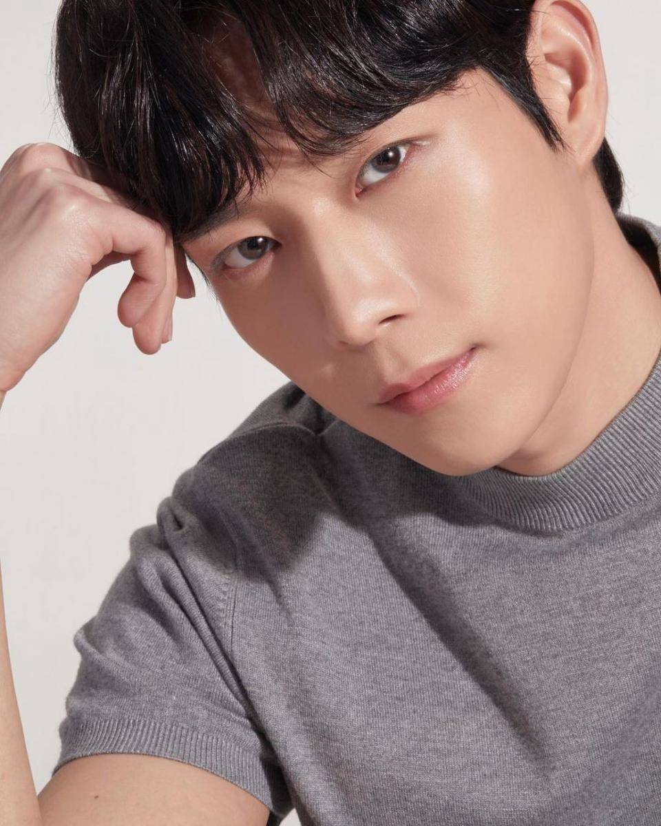 Kim Young Dae (instagram.com/youngdae0302)