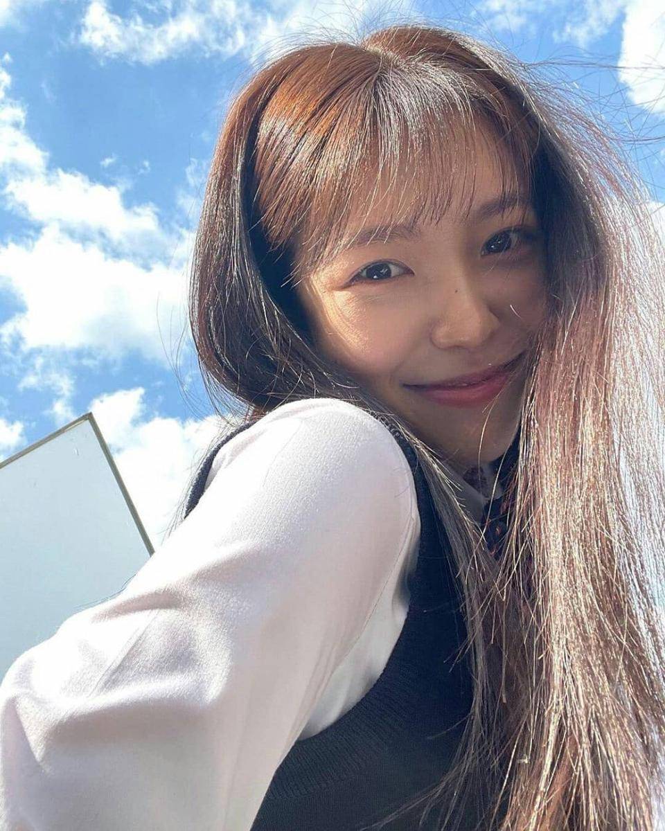 Yeri Red Velvet (instagram.com/redvelvet_yeri)