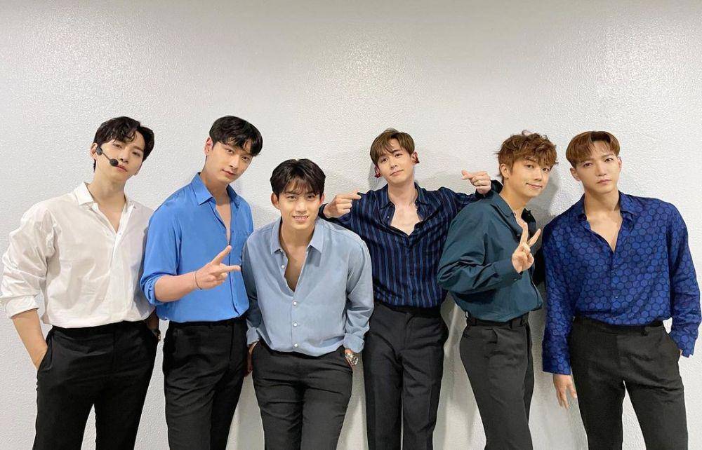 2PM (instagram.com/real_2pmstagram)