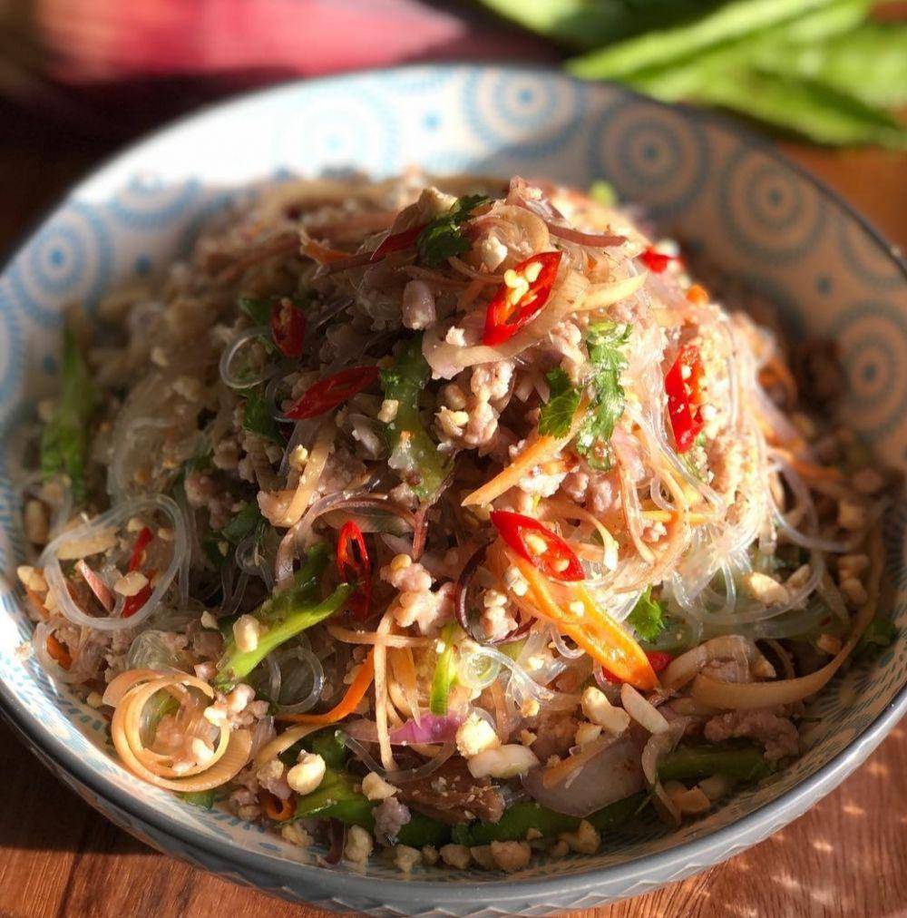 yum sen lon (Instagram.com/little_lao_kitchen)
