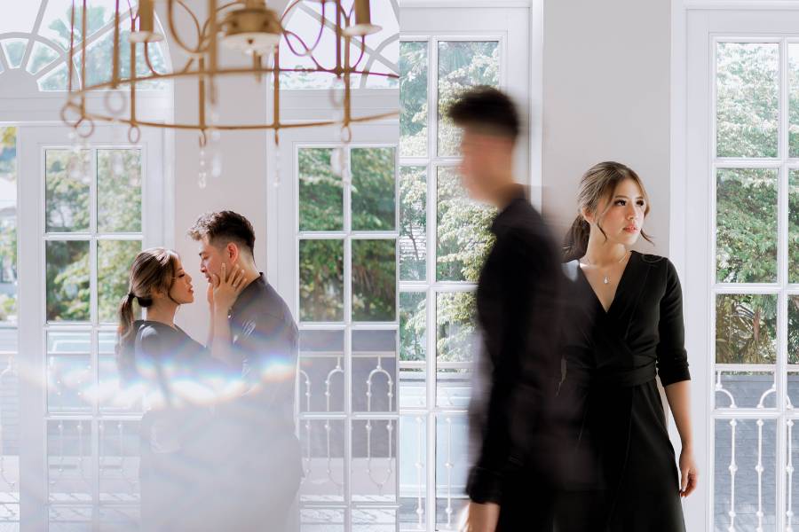 Ilustrasi foto prewed (theaurumlab.com)