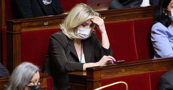 Pemimpin Partai National Rally, Marine Le Pen. (Twitter.com/MarcuswevansSr)