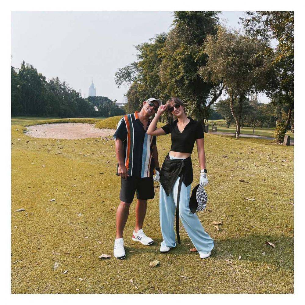 Nia Ramadhani dan suami (instagram.com/ramadhaniabakrie)