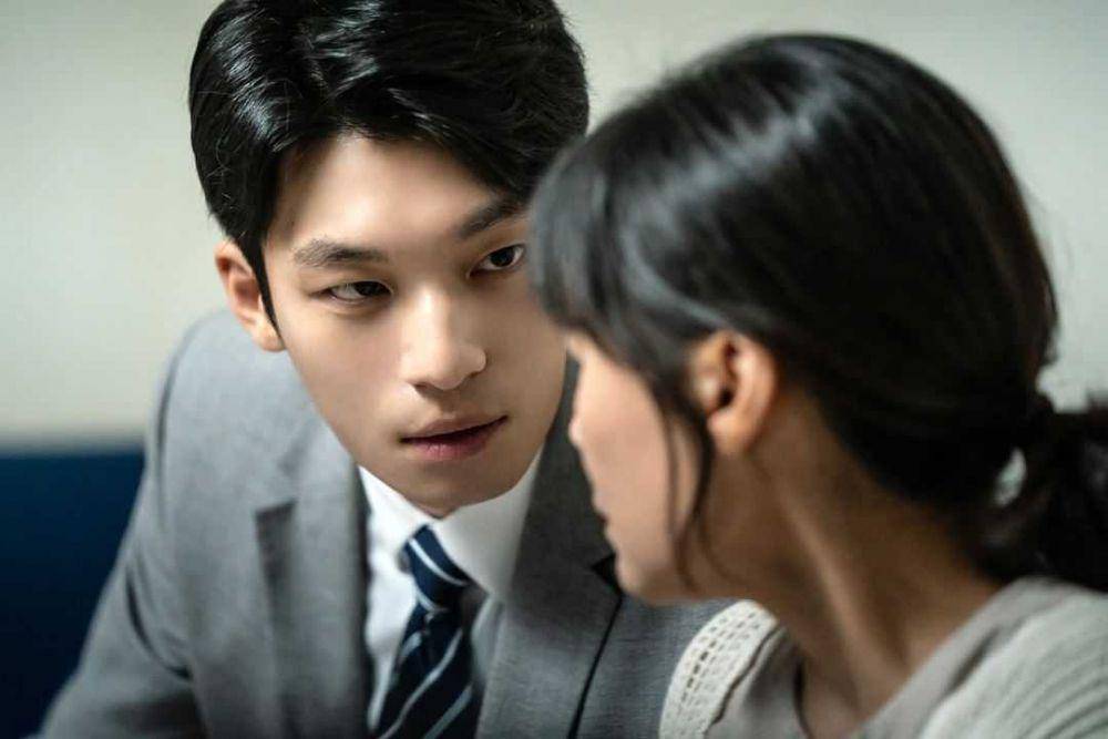 Wi Ha Jun dalam 'Midnight' (Instagram.com/tving.official)