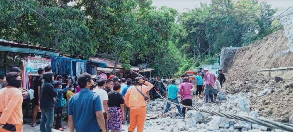 Longsor Kembali Terjadi di Parapat, 3 Orang Tewas Tertimbun