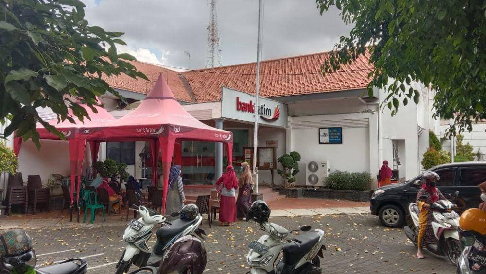 Kantor Cabang Bank Jatim Tuban. IDN Times/Imron