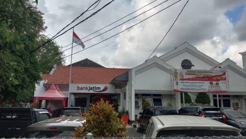 Kantor Cabang Bank Jatim Tuban. IDN Times/Imron